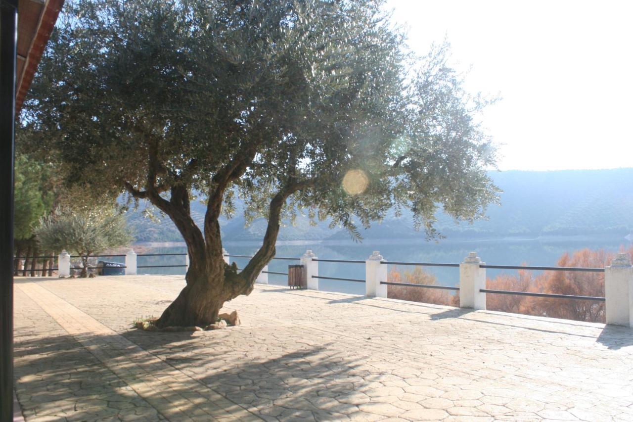 Centro De Ocio Alua Casa Rural Iznajar Lago De Andalucia Luaran gambar