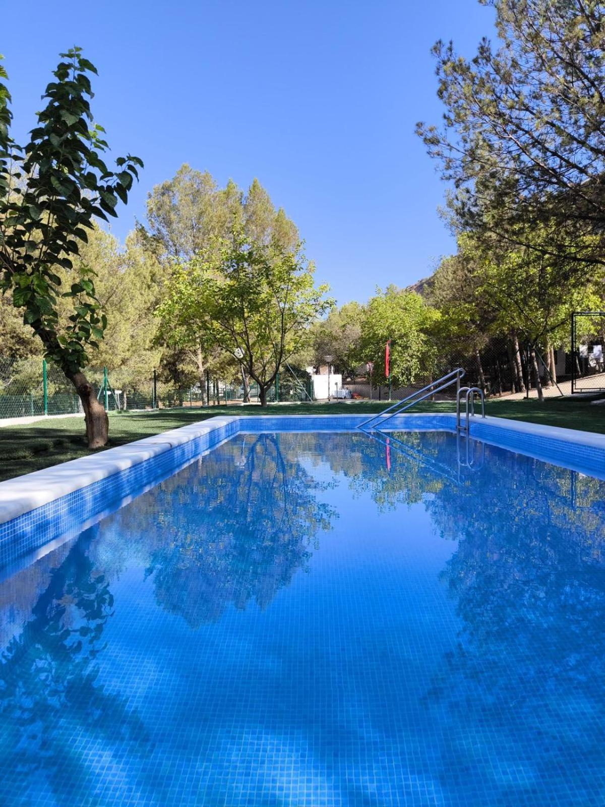 Centro De Ocio Alua Casa Rural Iznajar Lago De Andalucia Luaran gambar
