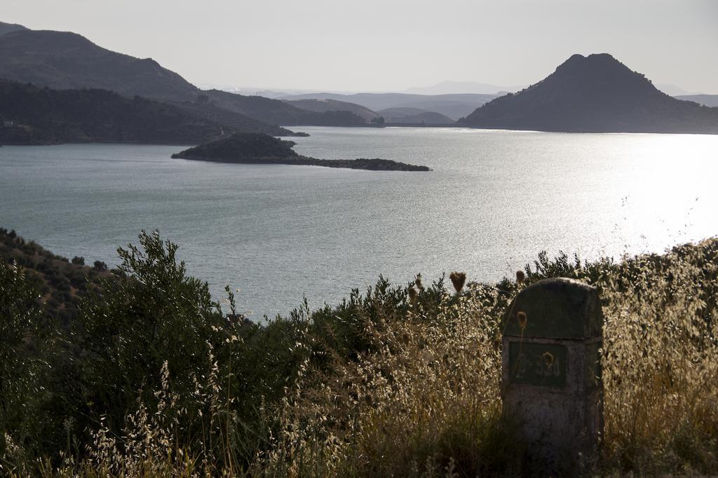 Centro De Ocio Alua Casa Rural Iznajar Lago De Andalucia Luaran gambar
